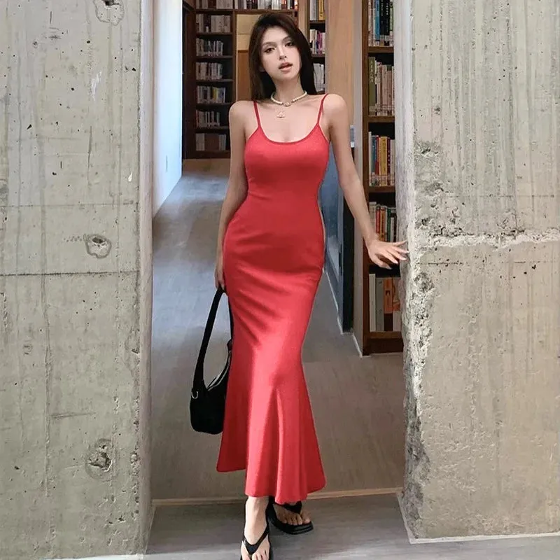 Butterfly Cut Out Charming Back Design Midi Dress
