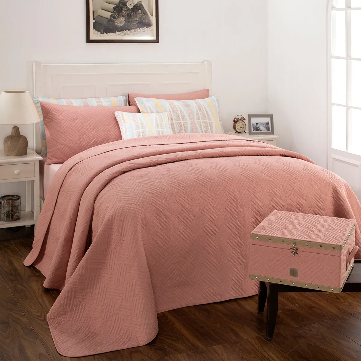 Eliott Pink 8PC Quilt/Quilted Bed Cover Set