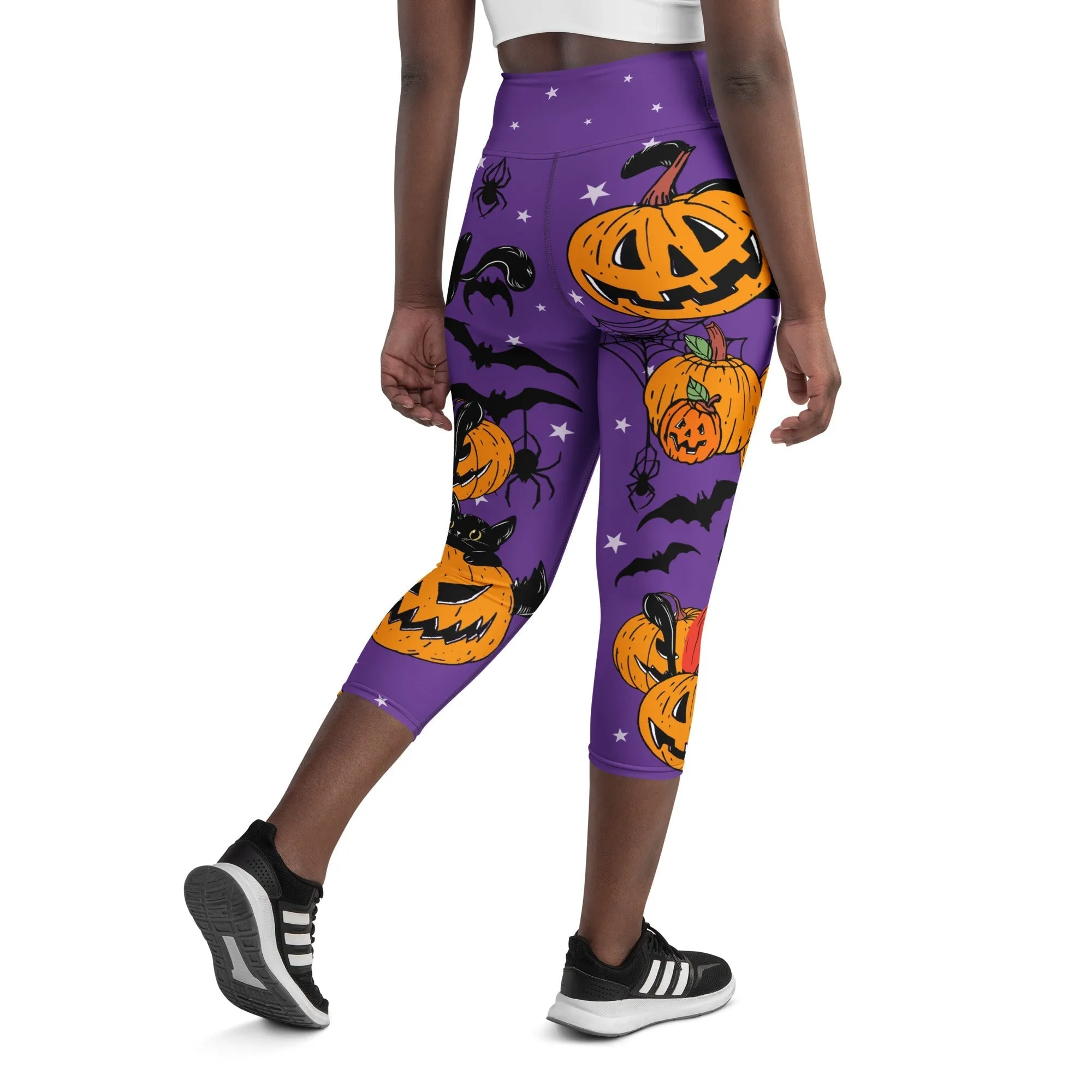 Kitty Loves Halloween Yoga Capris