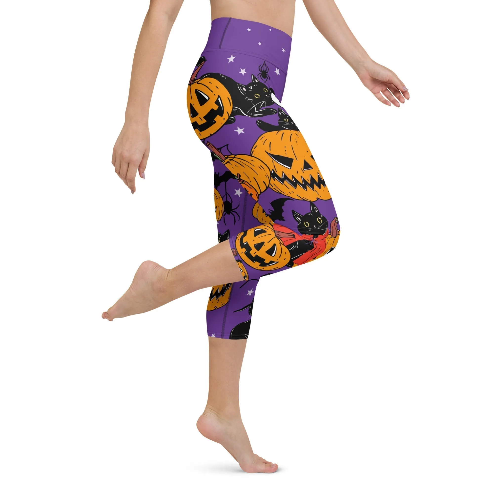 Kitty Loves Halloween Yoga Capris