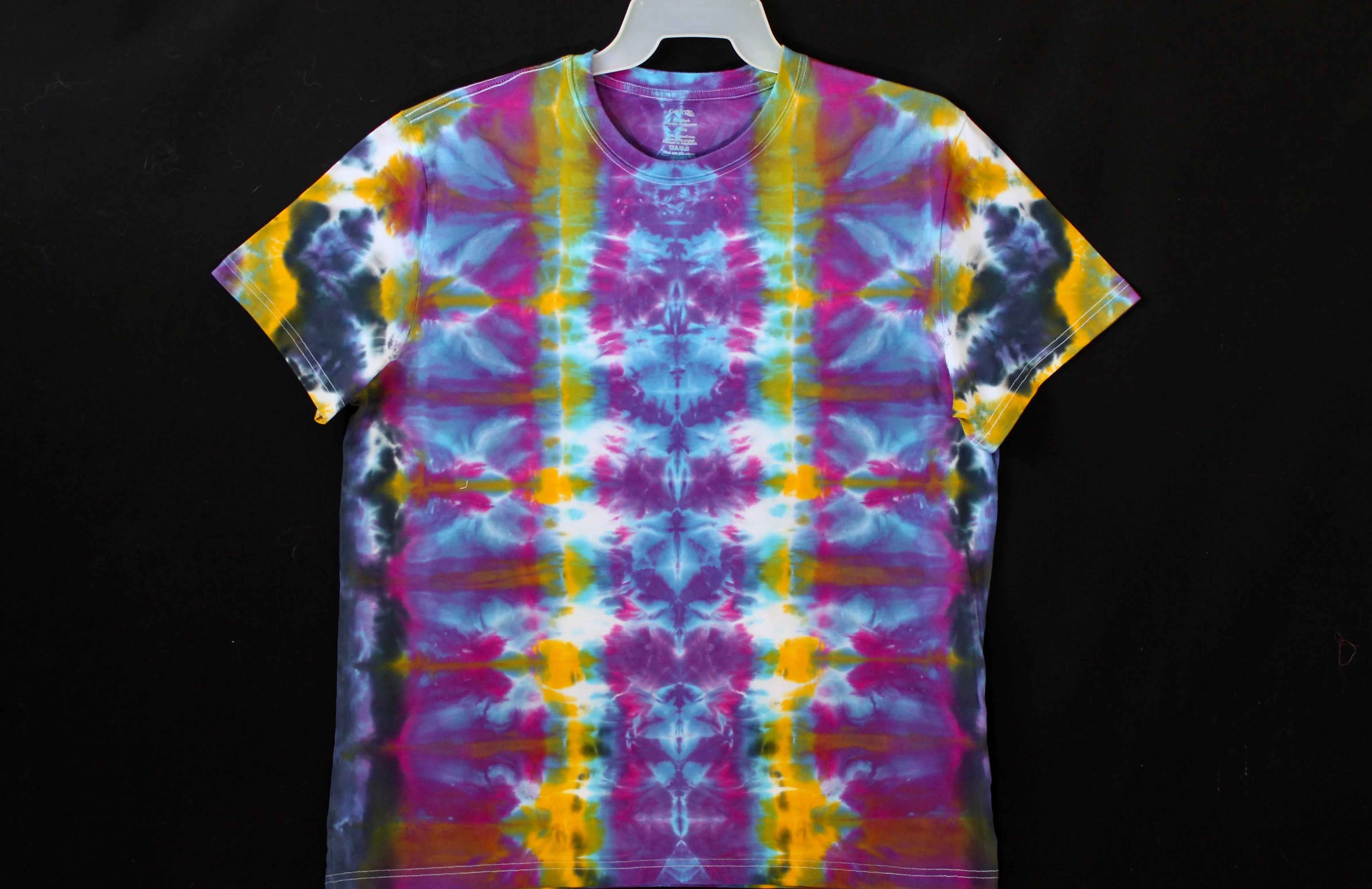 Reg. Cotton T shirt XL #3174 Totem design $80