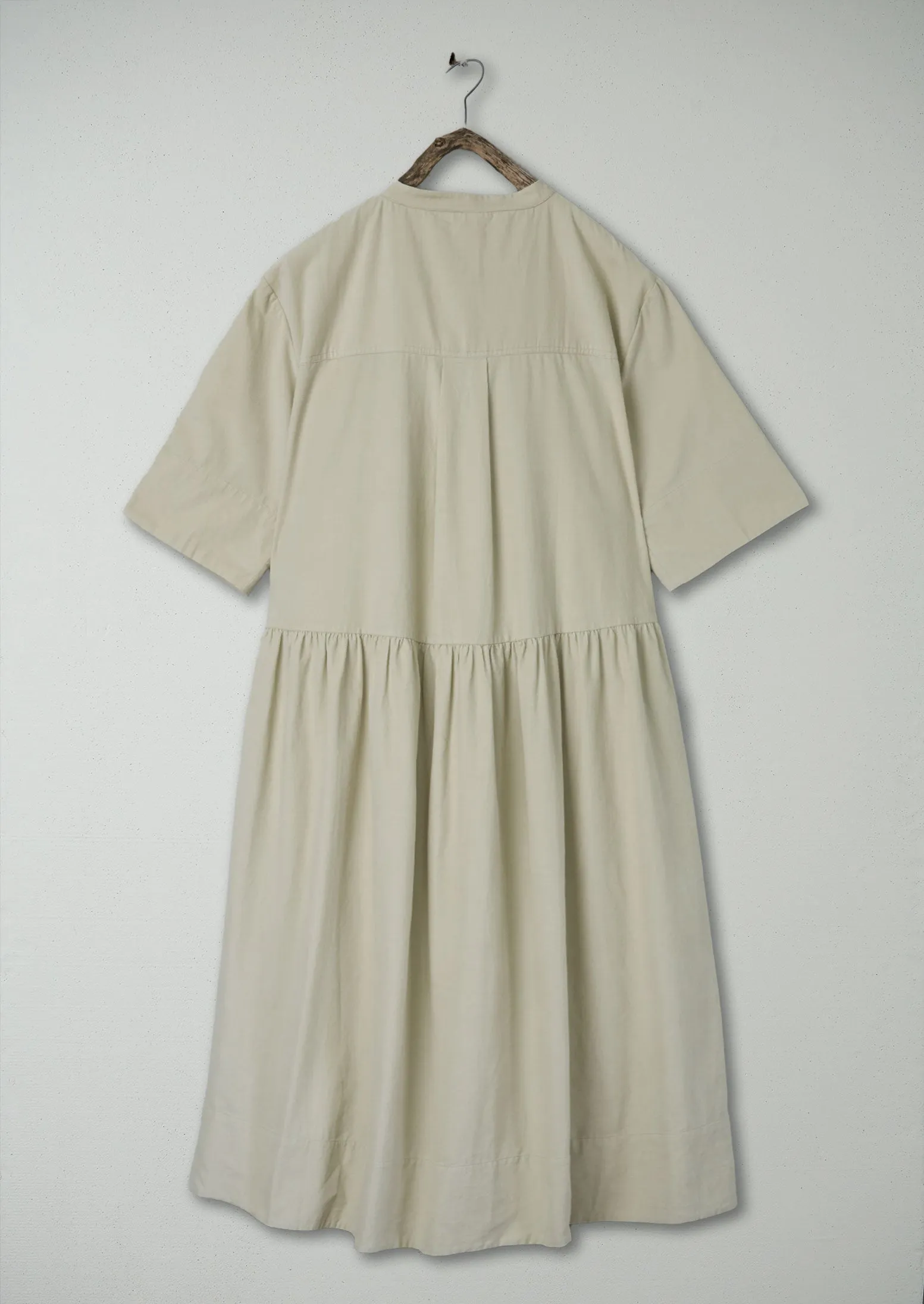 Renewed Organic Needlecord Workwear Dress Size L (98) | Pale Stone